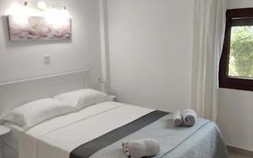 Calma Kourouta Apartments